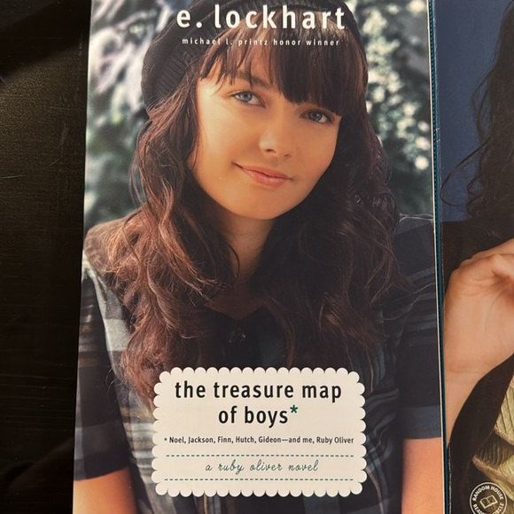 E. Lockhart 3 book Series - Picture 2 of 8